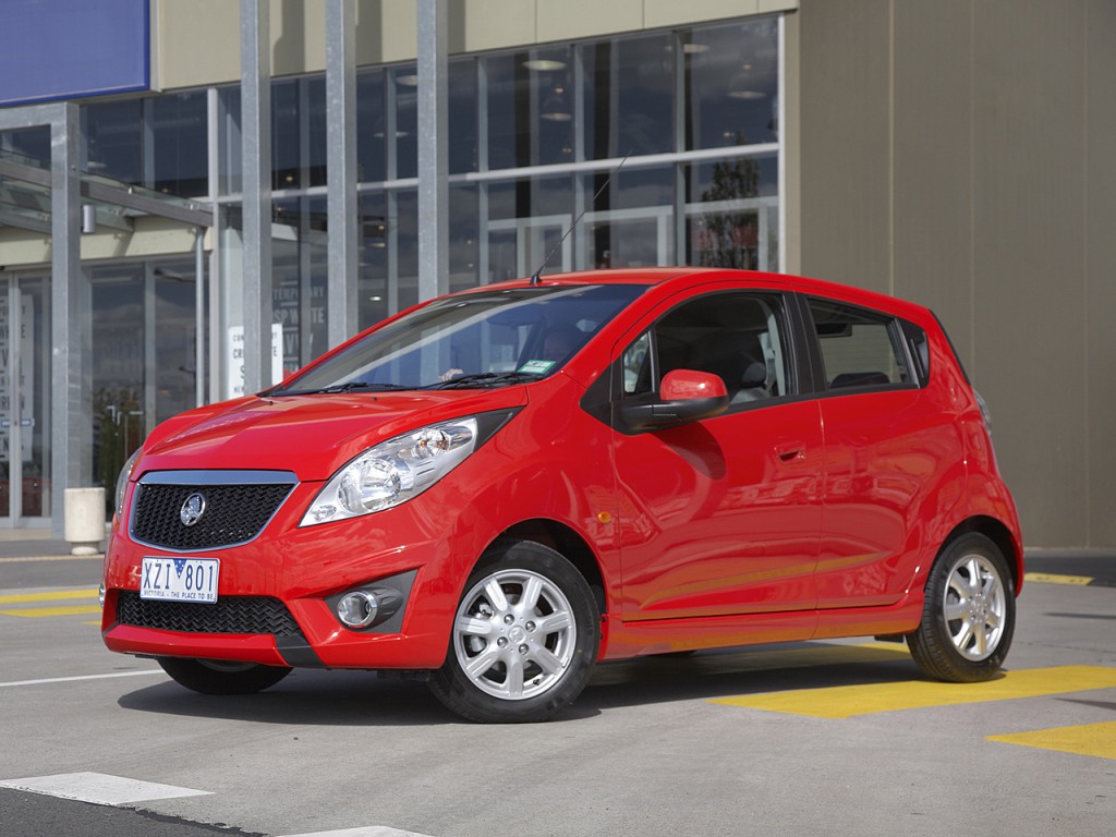 Holden Barina Spark photo 8