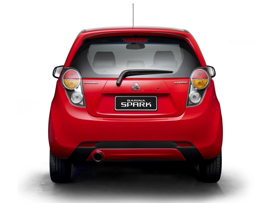 Holden Barina Spark photo 12