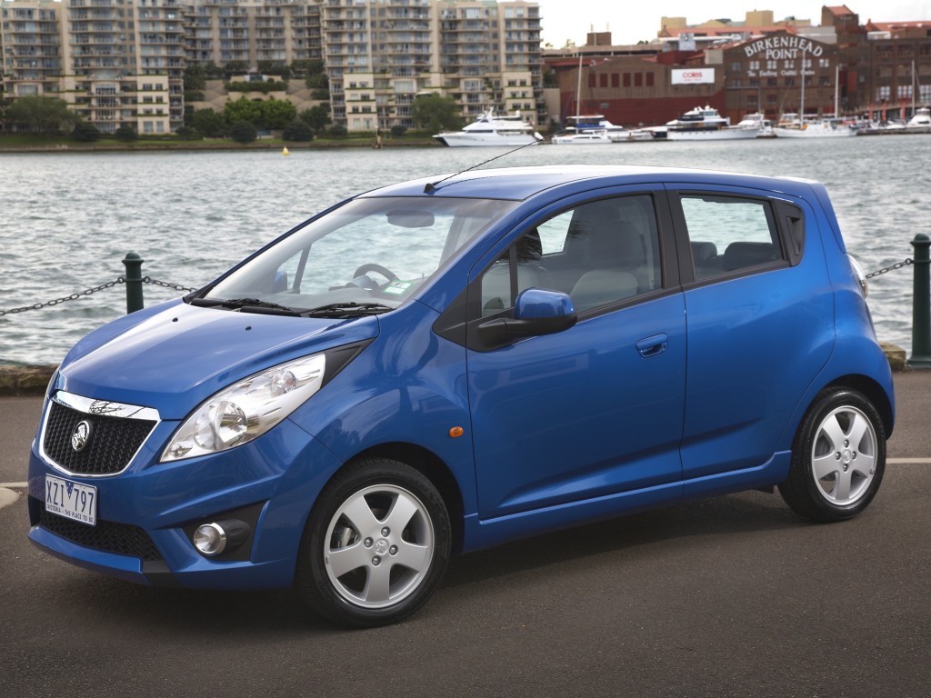 Holden Barina Spark photo 21