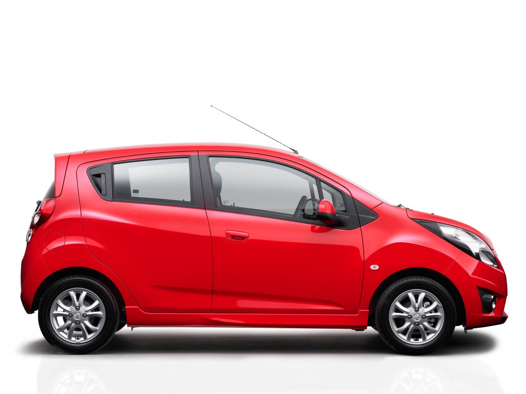 Holden Barina Spark photo 23