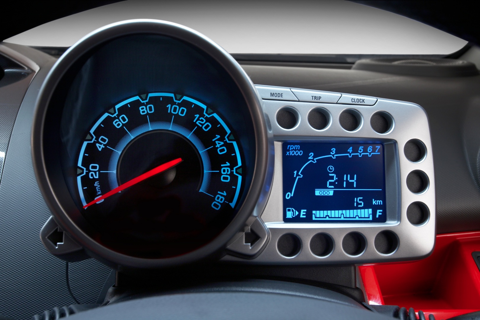 Holden Barina Spark photo 29