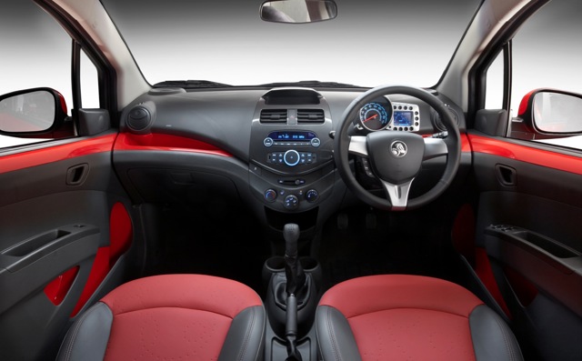 Holden Barina Spark photo 26