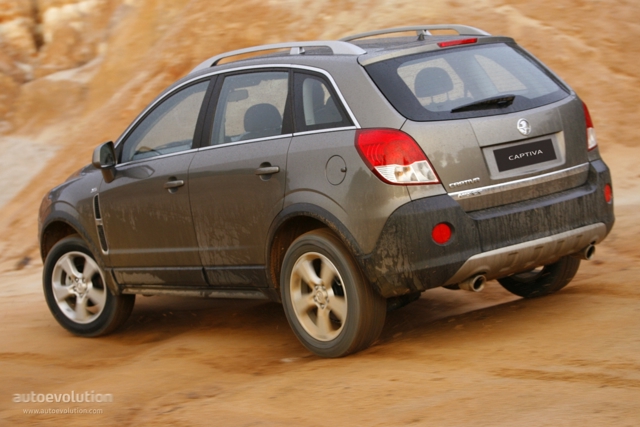 Holden Captiva Maxx photo 6