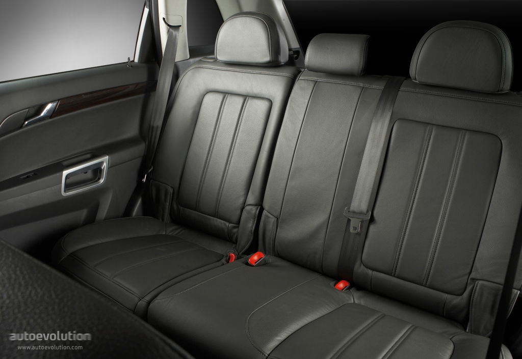 Holden Captiva Maxx photo 9