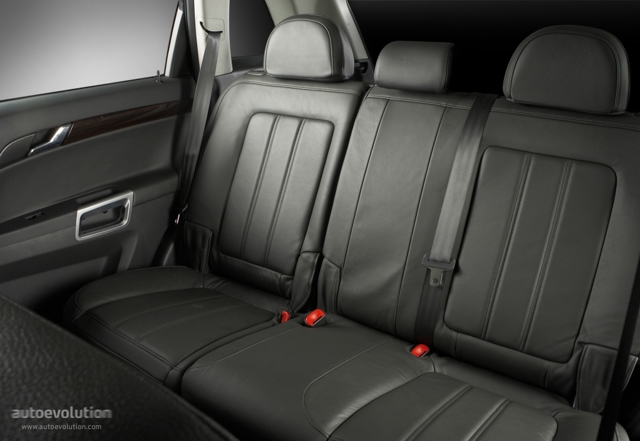 Holden Captiva Maxx photo 9