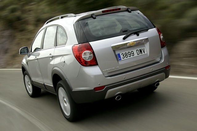 Holden Captiva photo 12