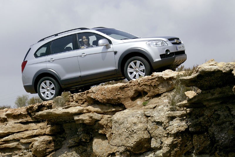 Holden Captiva photo 13