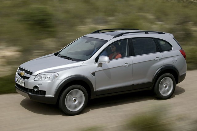 Holden Captiva photo 14