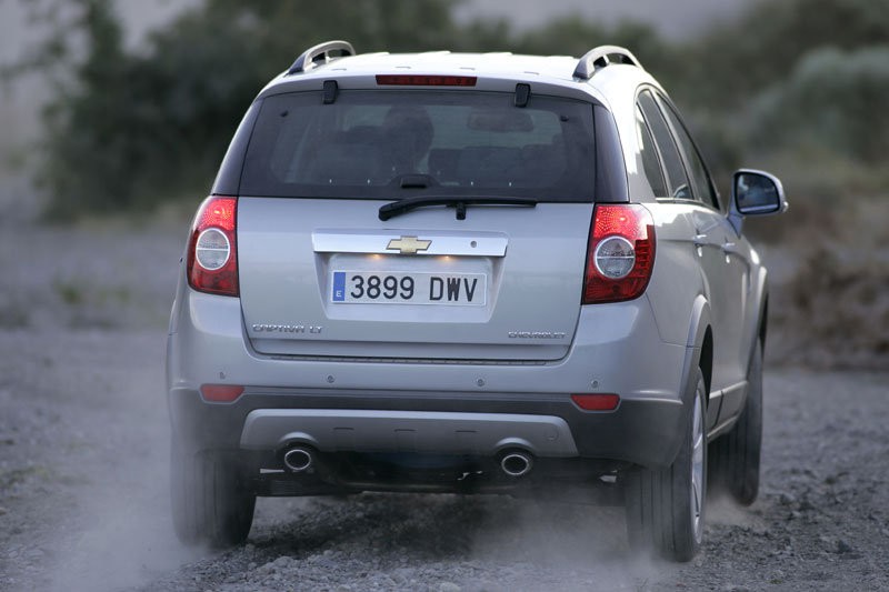 Holden Captiva photo 16