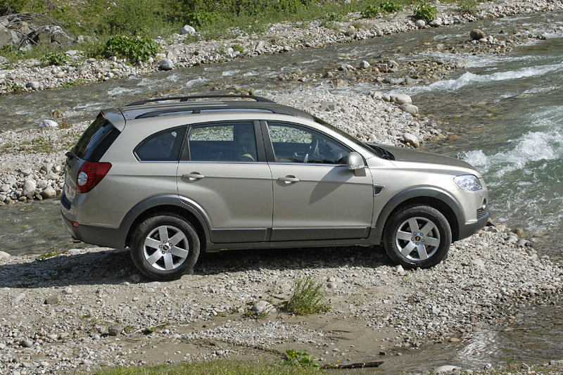 Holden Captiva photo 21