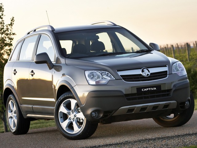 Holden Captiva photo 31