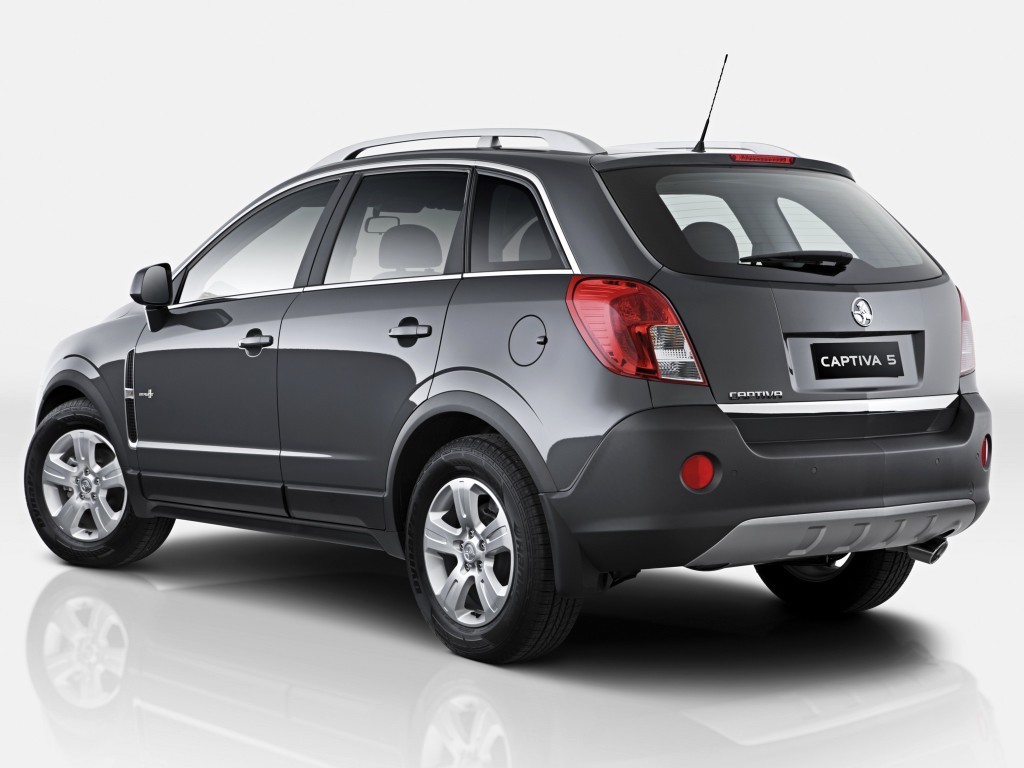 Holden Captiva photo 7