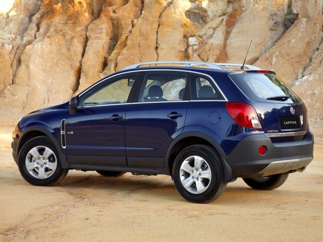 Holden Captiva photo 10