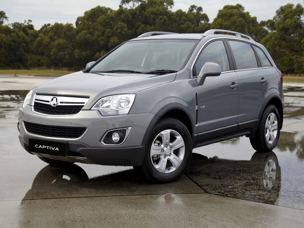 Holden Captiva photo 13