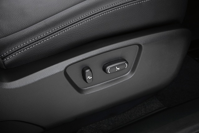 Holden Captiva photo 22
