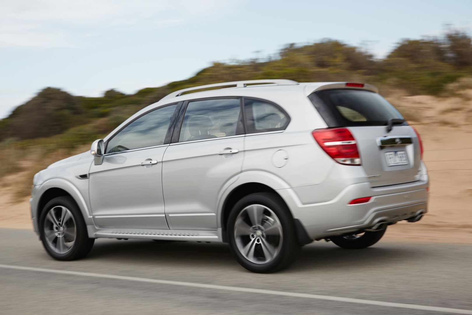 Holden Captiva photo 7
