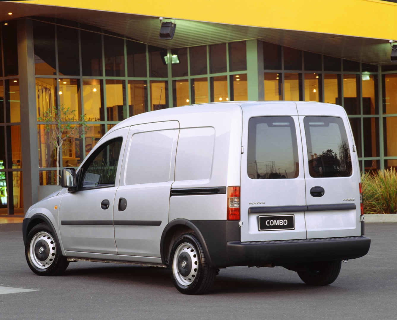 Holden Combo photo 2