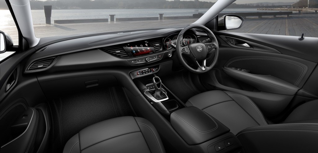 Holden Commodore Sedan photo 25