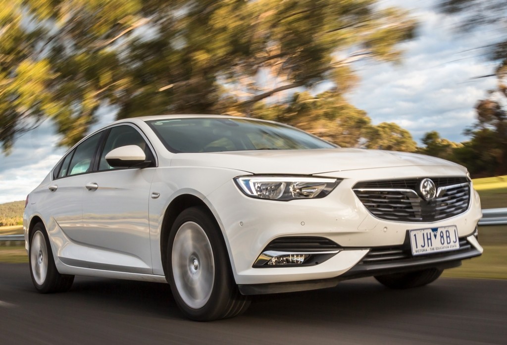 Holden Commodore Sedan photo 14