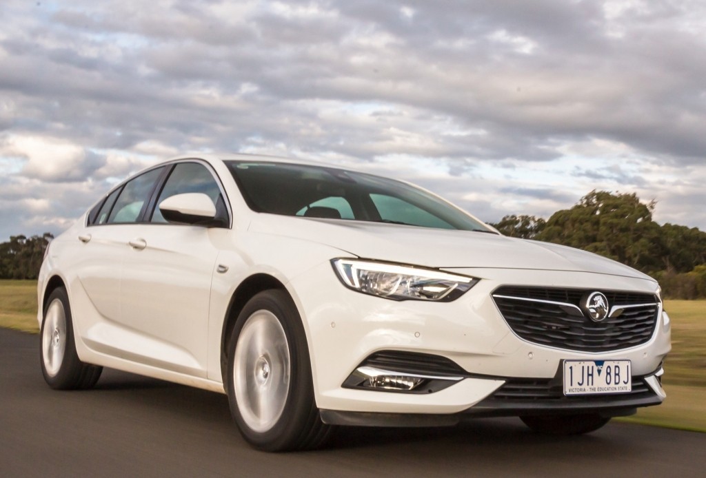 Holden Commodore Sedan photo 17
