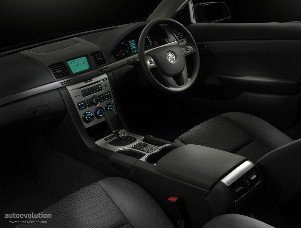 Holden Commodore Sedan photo 6