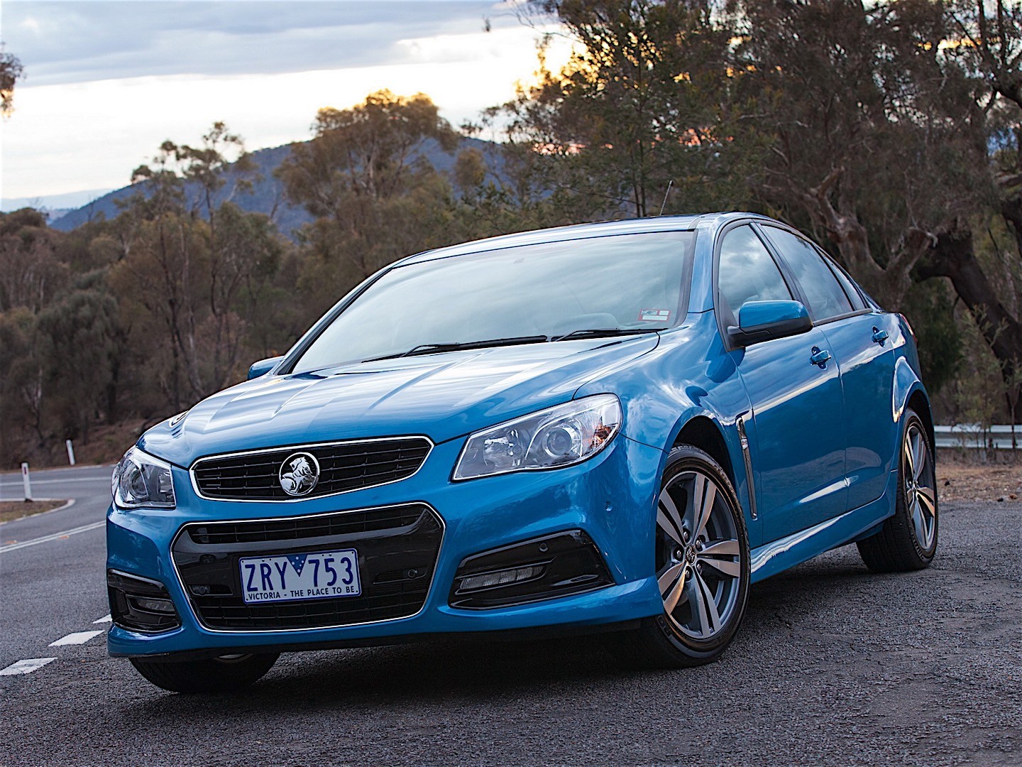 Holden Commodore Sedan photo 6