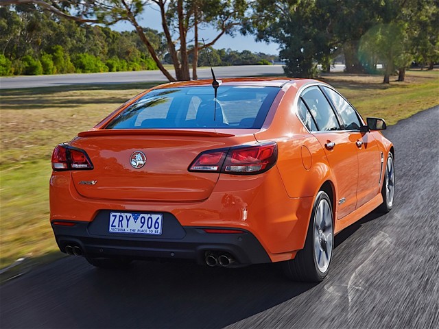 Holden Commodore Sedan photo 17