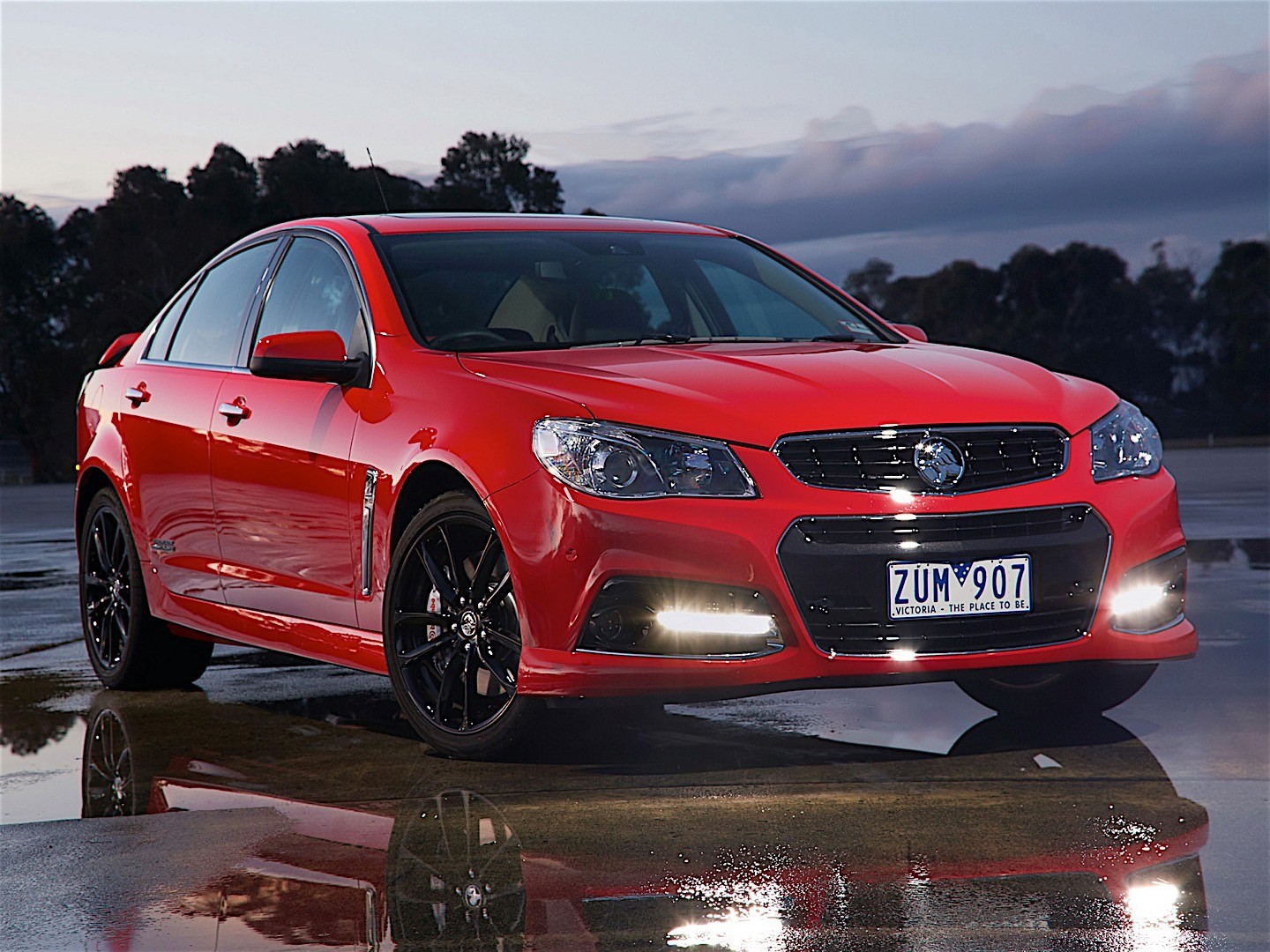 Holden Commodore Sedan photo 30
