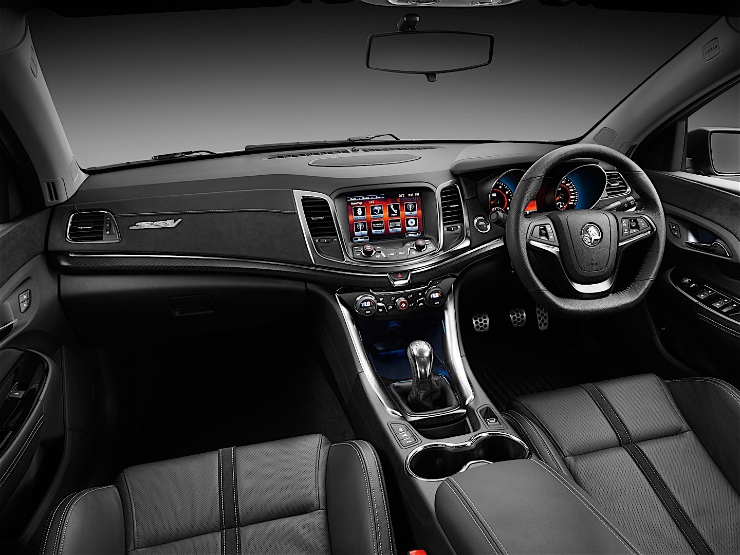 Holden Commodore Sedan photo 39