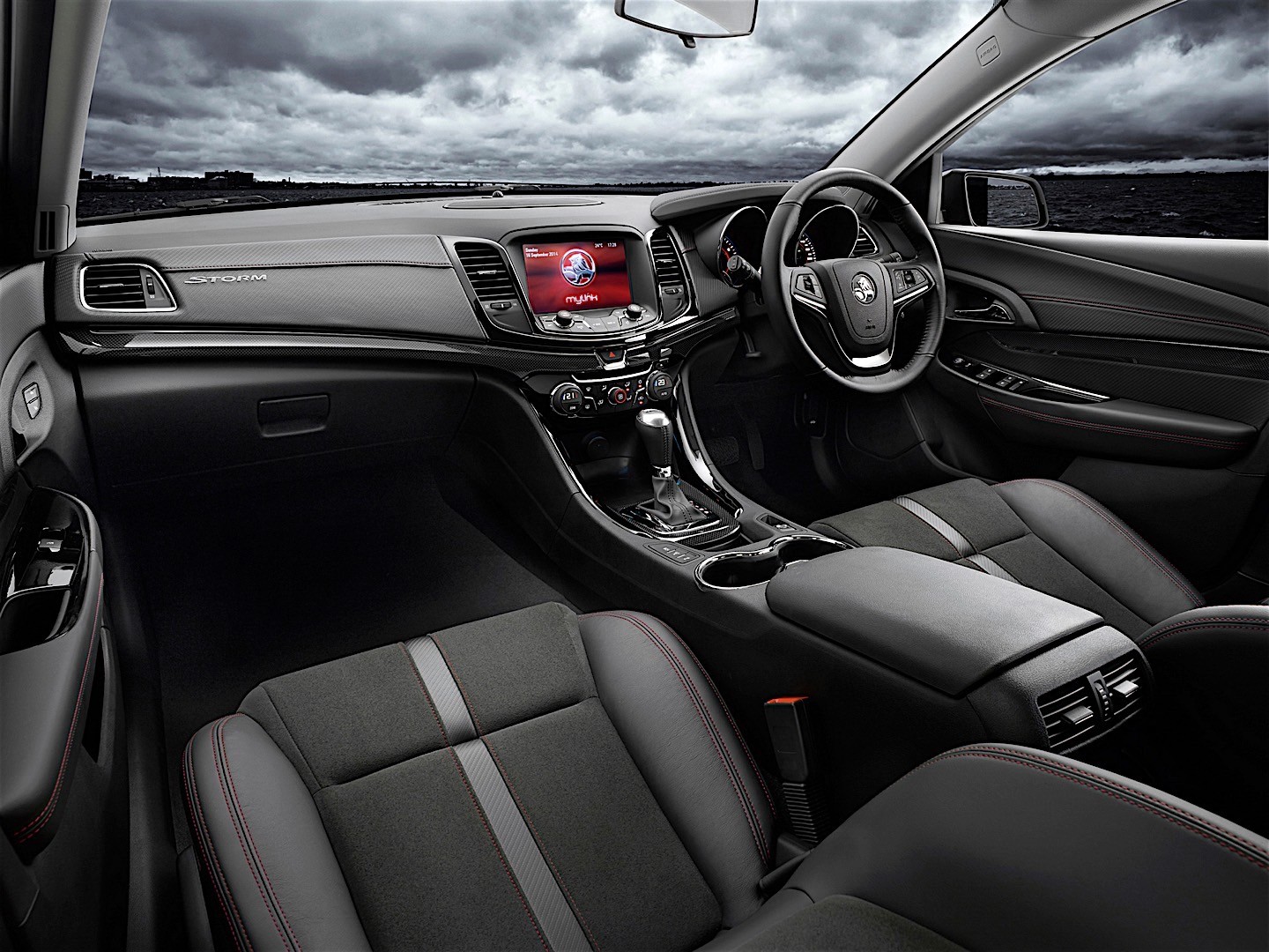 Holden Commodore Sedan photo 40