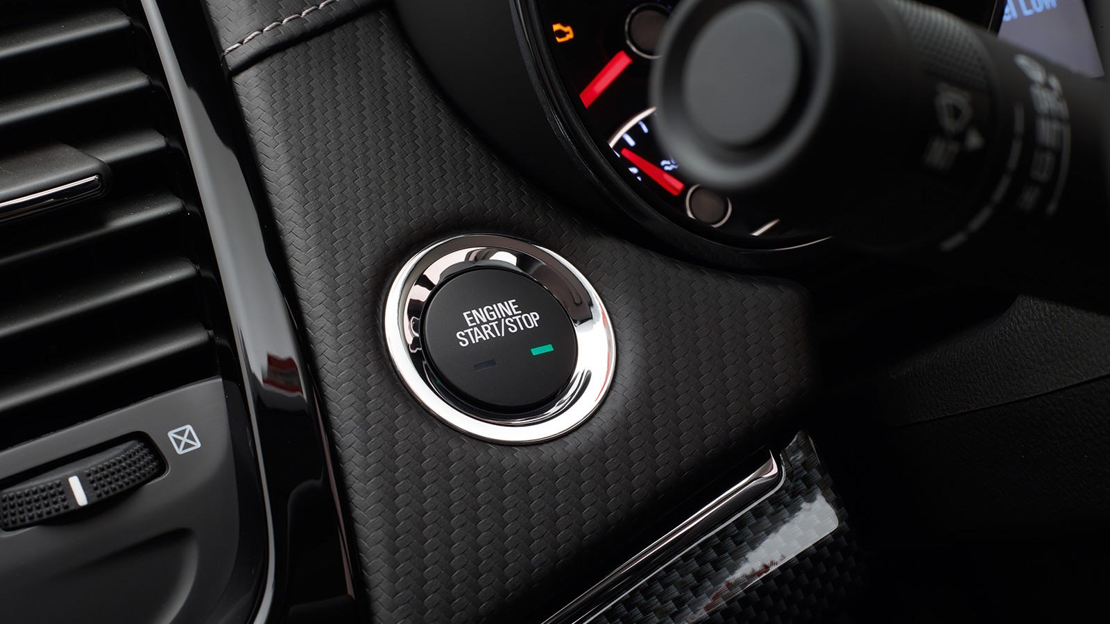 Holden Commodore Sedan photo 17