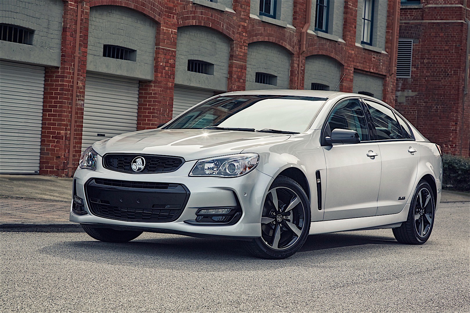 Holden Commodore Sedan photo 7