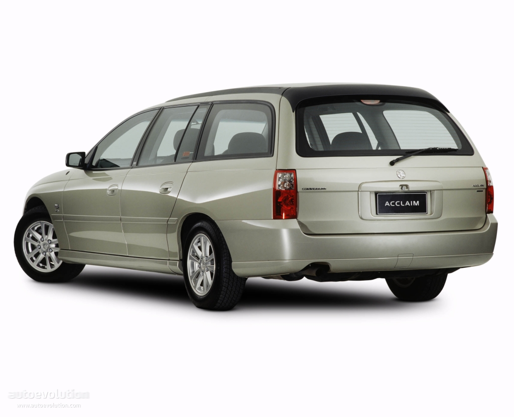 Holden Commodore Wagon photo 3