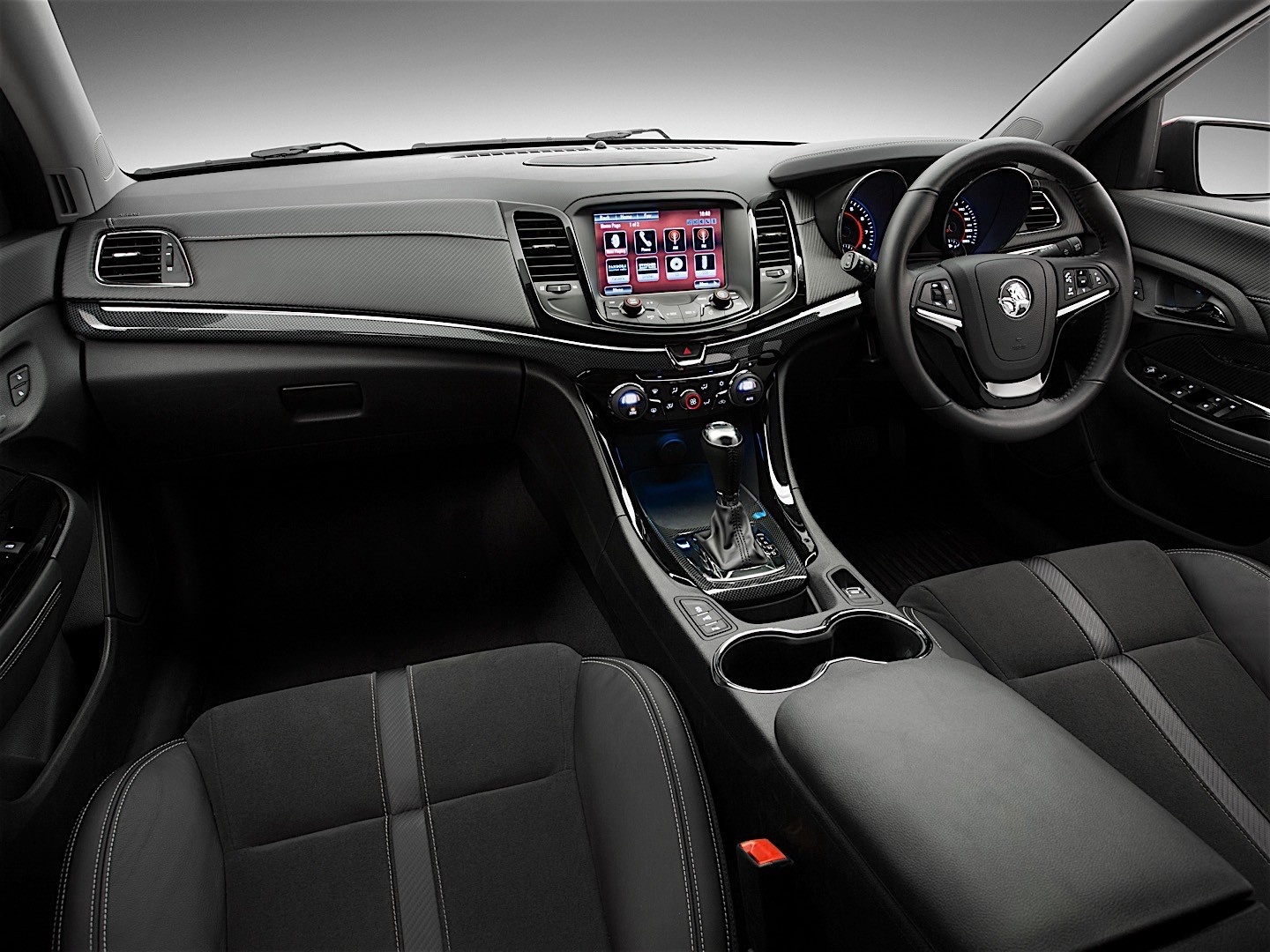 Holden Commodore Wagon photo 14