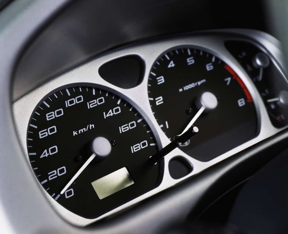 Holden Cruze Mk I photo 24