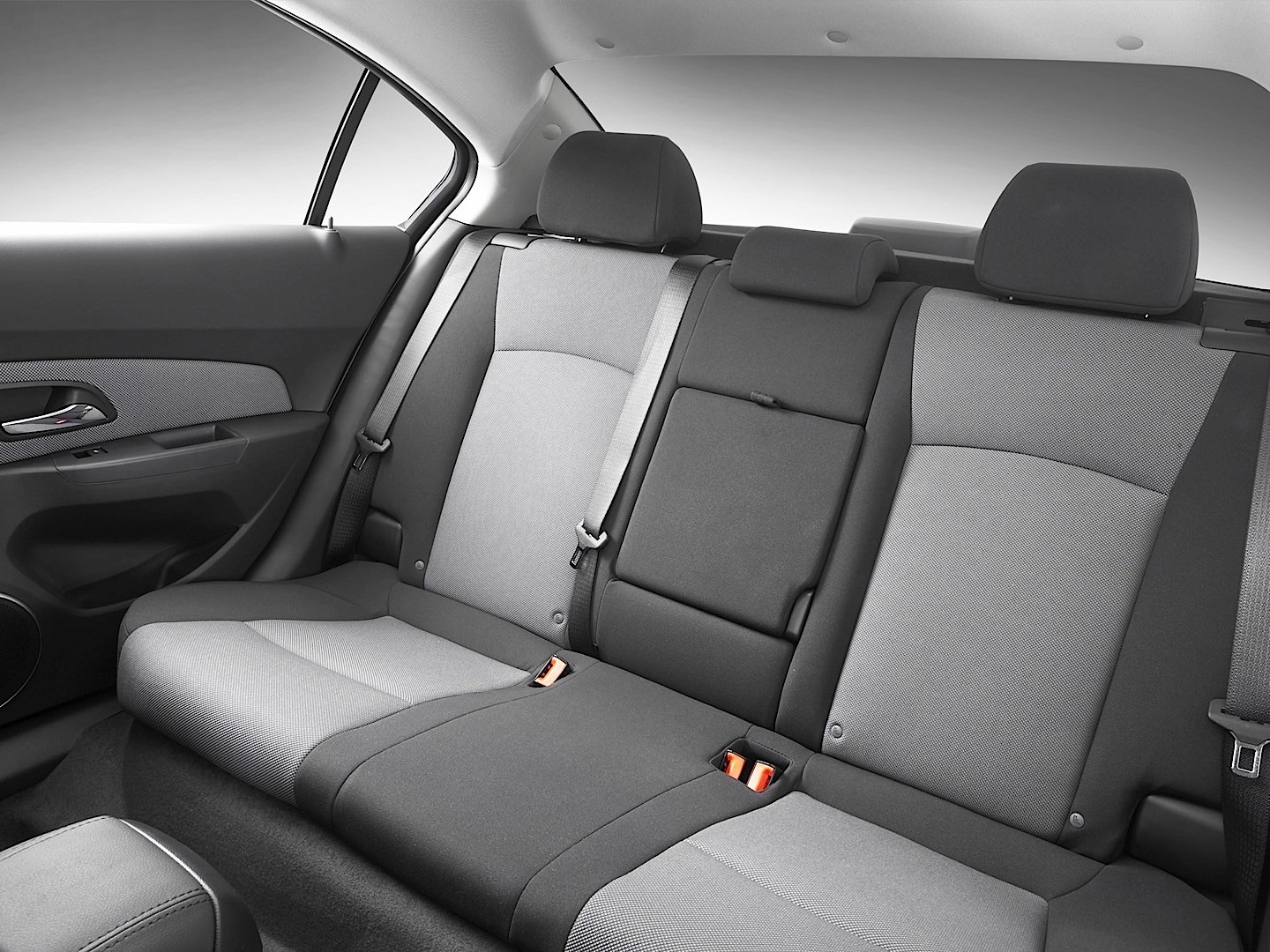 Holden Cruze Mk Ii photo 44