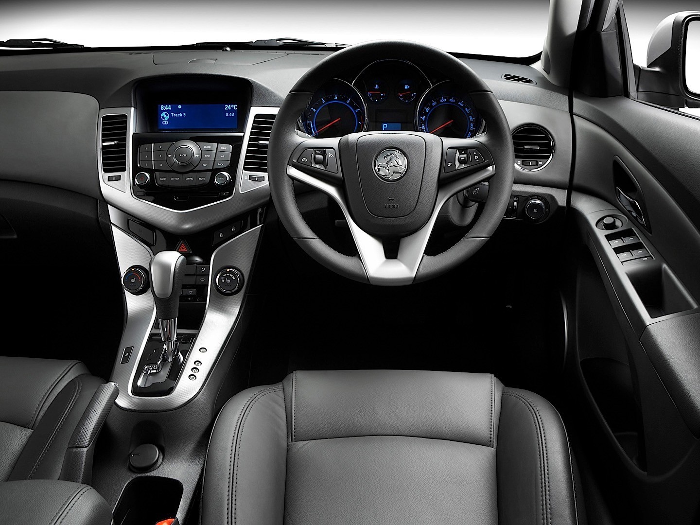 Holden Cruze Mk Ii photo 46