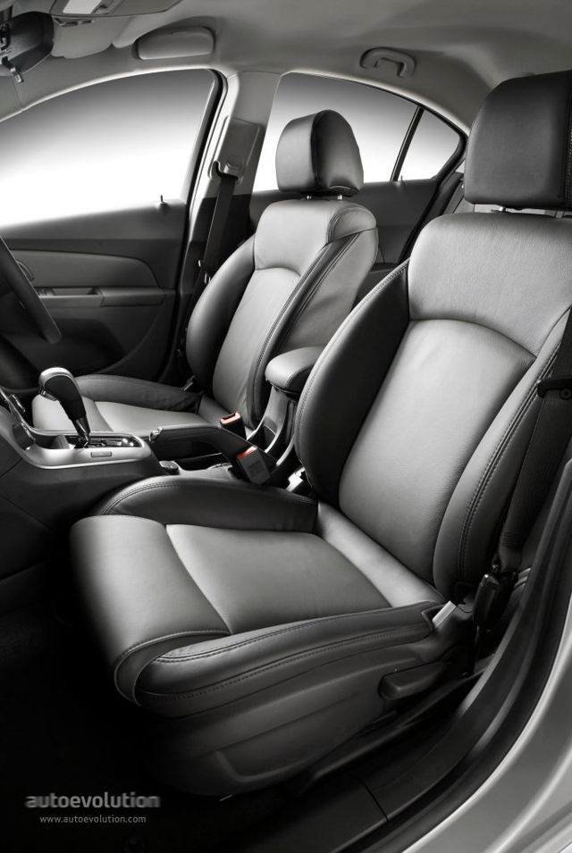Holden Cruze Mk Ii photo 36