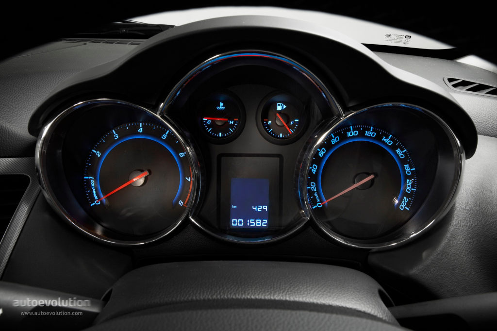 Holden Cruze Mk Ii photo 37