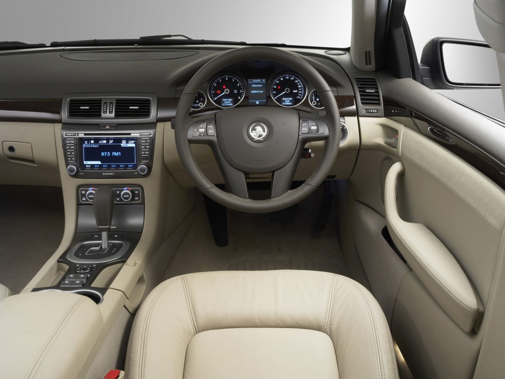 Holden Statesman photo 26