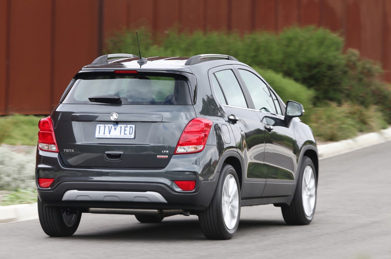 Holden Trax photo 11