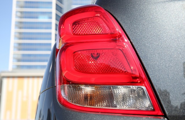 Holden Trax photo 2