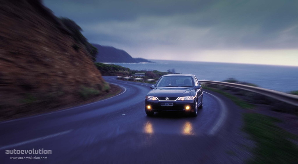Holden Vectra Sedan photo 2