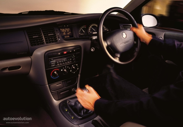 Holden Vectra Sedan photo 6