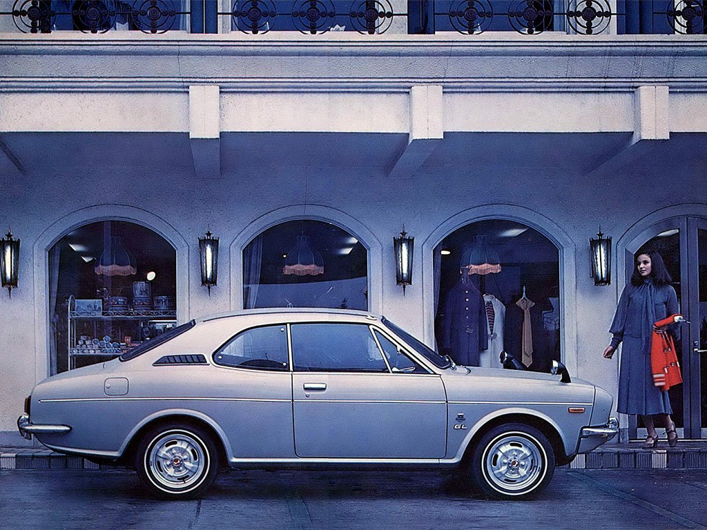 Honda 1300 Coupe photo 3