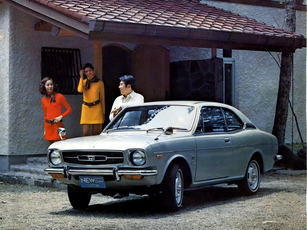 Honda 1300 Coupe photo 4
