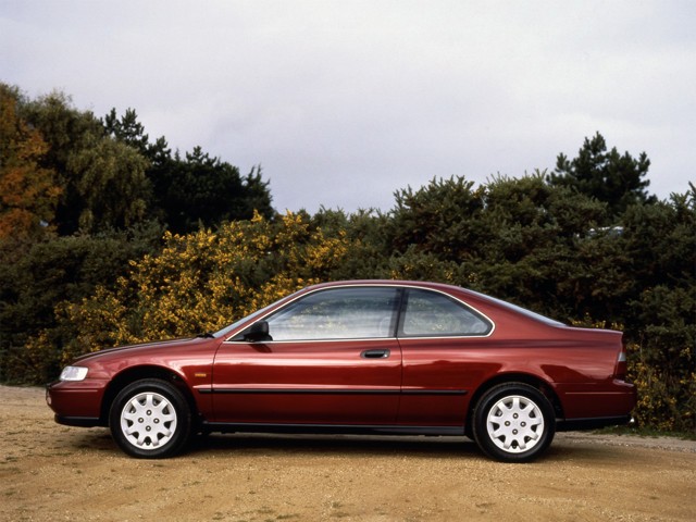 Honda Accord Coupe foto 12