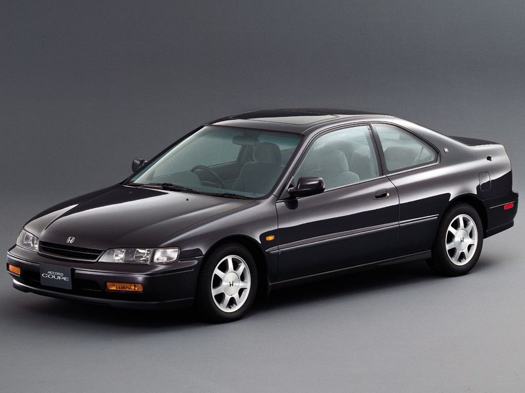 Honda Accord Coupe photo 18
