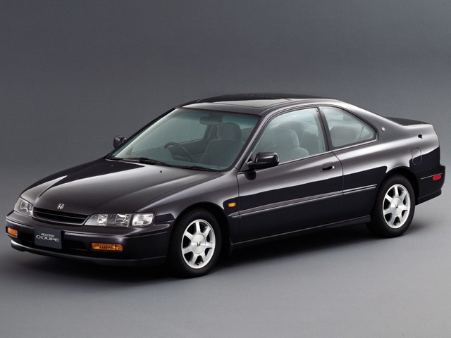 Honda Accord Coupe foto 18