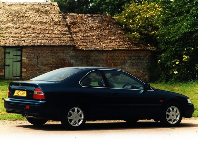 Honda Accord Coupe foto 7